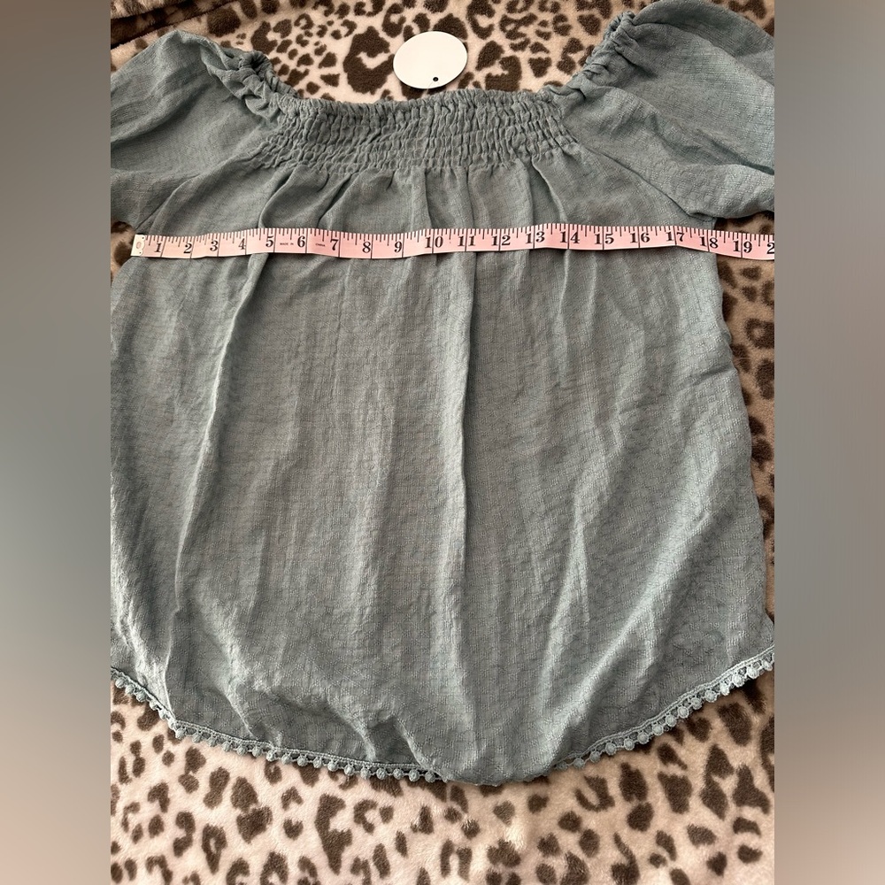 Boutique Off the Shoulder Blouse in Blue Green Size Medium - Picture 14 of 17